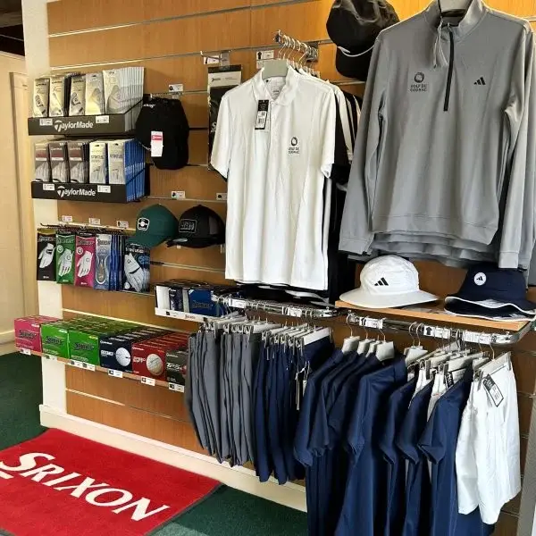 Proshop de golf : pourquoi votre boutique doit passer en ligne (et comment s’y prendre)